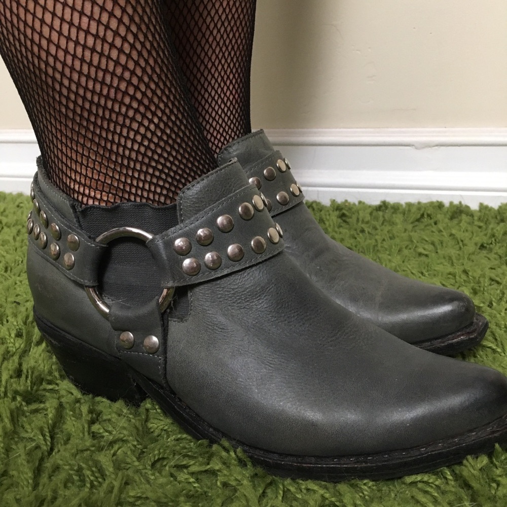 Jeffrey Campbell Need Stud ankle harness studded